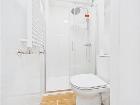 3 bedroom maisonette to rent - Photo 5