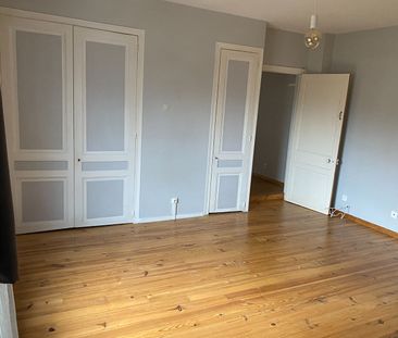 Location Appartement 2 pièces 47m² ROUEN 76000 - Photo 5