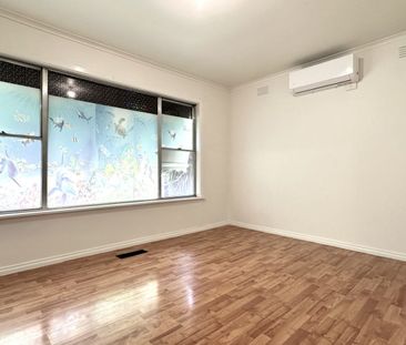 Comfortable Living in a Convenient Location! - Photo 3