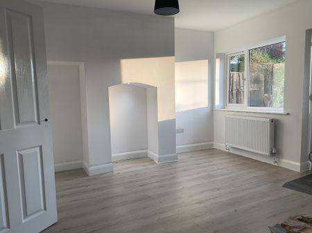 Fern Avenue, Chesterfield, Staveley - Photo 5