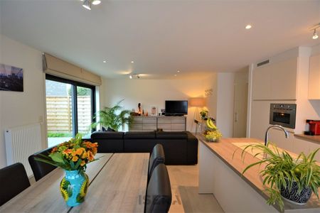 Prachtig gelijkvloers appartement met tuintje - Photo 5