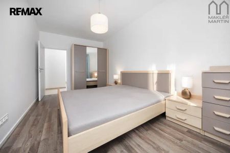 Pronájem bytu 2+kk s balkonem, parkovacím stáním a sklepem – projekt Tulipa Třebešín, Praha - Fotografie 4