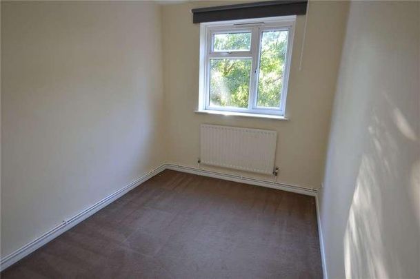 Partridge Knoll, Purley, CR8 - Photo 1