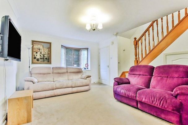 3 bedroom semi-detached house to rent - Photo 1