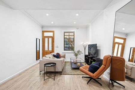 Home For Rent - Photo 4