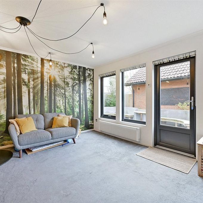 5 bedroom detached house to rent - Photo 1