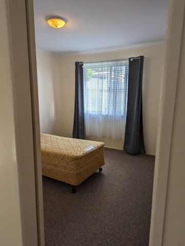 2/327 Hume Street - Photo 2