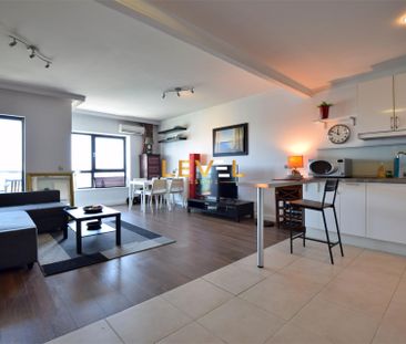 [VIDEO] Amazing Lake Views | 1 Bedroom Apartment | Parking and Storage | Emerald Residence - Photo 5