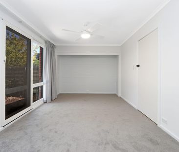 For Lease: Modern Family Comfort in the Heart of Rowville - Photo 4