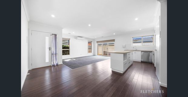 Lovely 3 Bedroom Unit - Photo 1