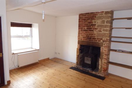 North Street, Crewkerne, Somerset - Photo 2