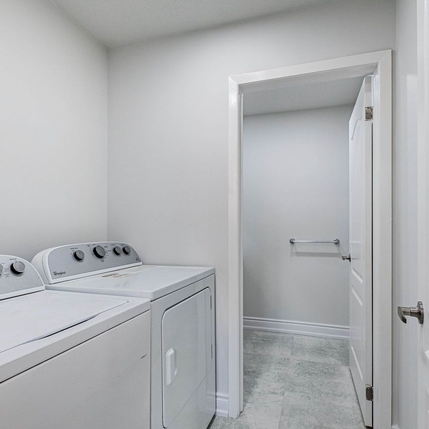 For Lease - 7738 Kittridge Drive Unit# Upper, Mississauga, Ontario - Photo 1