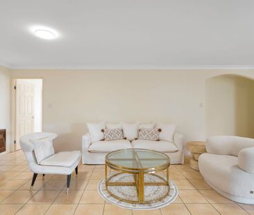 5 Bedroom Family Home in Upper Kedron - Photo 1