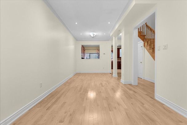 For Lease - 6581 Song Bird Crescent Unit# (Upper), Mississauga, Ontario - Photo 1