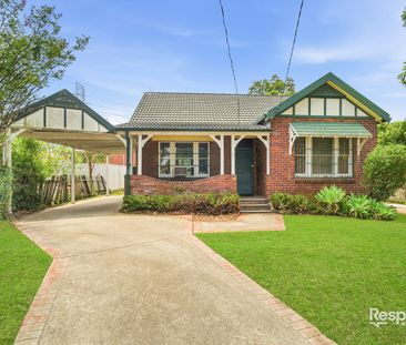 Renovated 4 Bedroom House in Prime Location - Photo 4