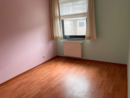 Gelijkvloers app. met 2-slpk en terras in Hasselt centrum - Photo 5