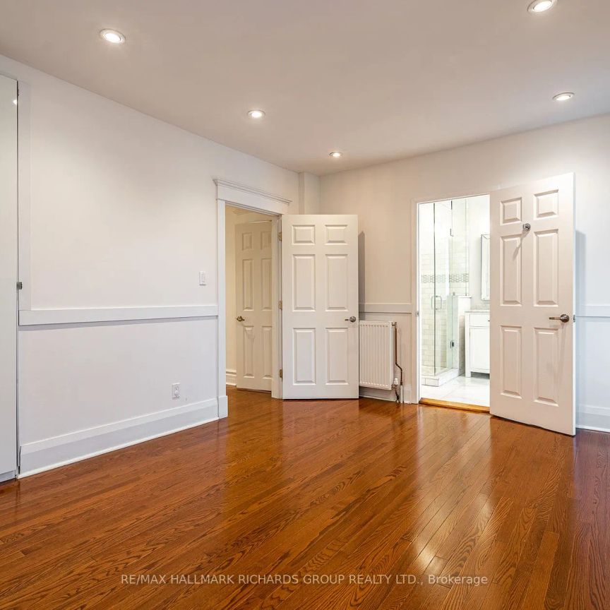 Detached Home For Lease | E9036091 - Photo 1