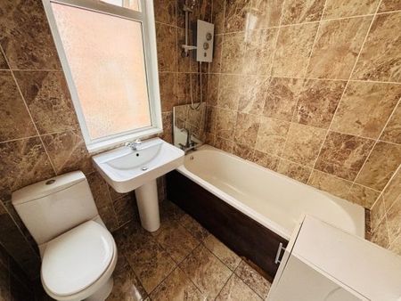 Linacre Lane, Litherland, L20 5AH - Photo 4