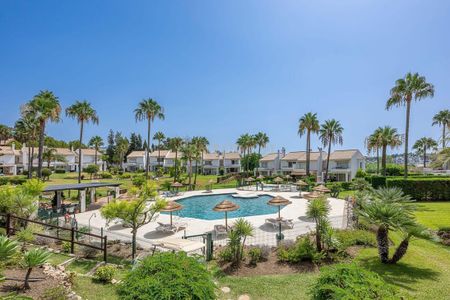 Benahavís, Andalusia - Photo 3