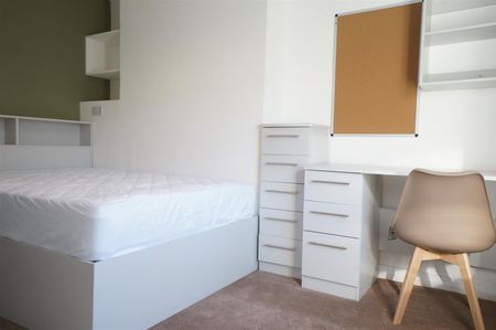 8 Ashley Road - Photo 2