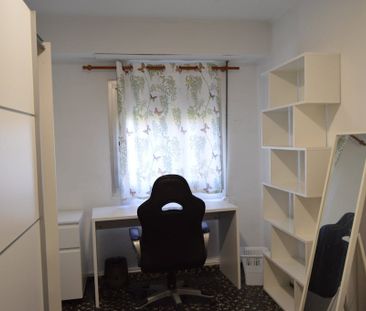 Calle del Doctor Manuel Candela, Valencia, Valencian Community 46021 - Photo 1