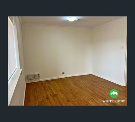 6/5 Adams Street, Queanbeyan, NSW 2620 - Photo 3