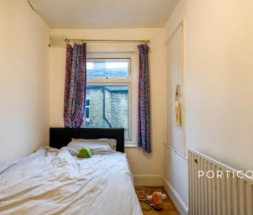 3 bedroom flat to rent - Photo 2