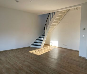 Hochwertig modernisiertes Maisonette-Appartement in E-Steele unweit... - Photo 4