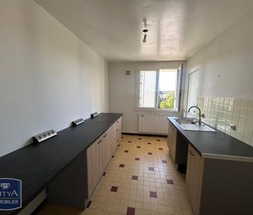 Location Appartement 3 pièces 65m² ST ETIENNE 42000 - Photo 4