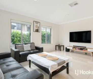 Stunning Home - Great Location - Photo 4
