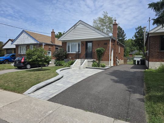 For Lease - 141 Phillip Avenue Unit# Lower, Toronto, Ontario - Photo 1