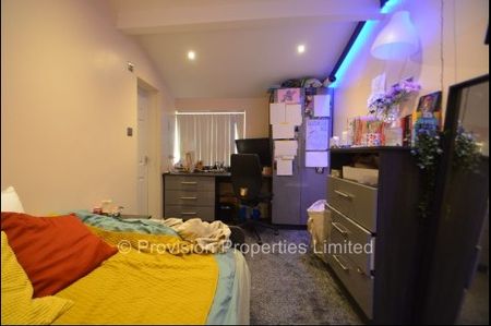 4 Bedroom Student Lets Leeds - Photo 5