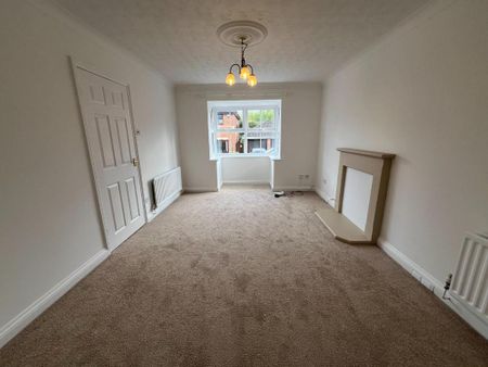 4 bedroom detached house to rent - Photo 2