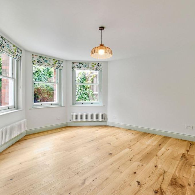 3 bedroom flat to rent - Photo 1