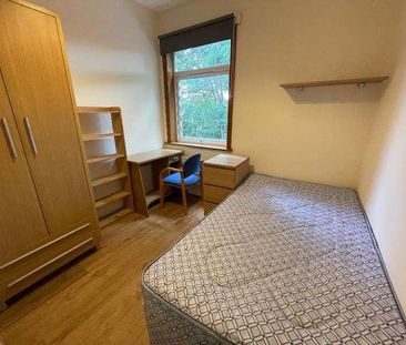 Whitby Road, Fallowfield, Manchester, Lancashire, M14 - Photo 5