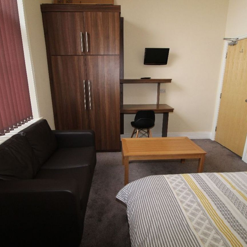 Fishergate Hill, Flat 4, PRESTON, Lancashire PR1 8JD - Photo 1