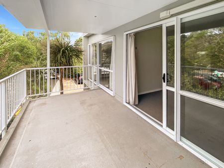 Riverside Apartment 2 Bedroom - Photo 4