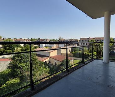 Location Appartement 3 pièces 69m² VALENCIENNES 59300 - Photo 6
