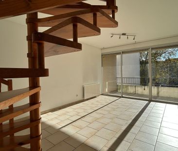 NANCY PROCHE PLACE DES VOSGES BEAU DUPLEX DE DEUX PIECES AVEC BALCON - Photo 1