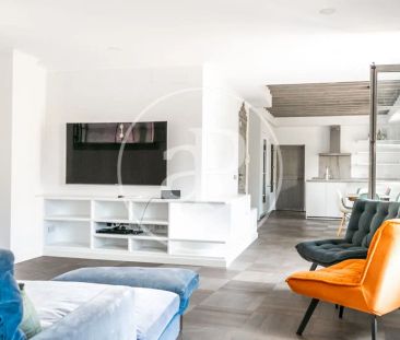 Piso de alquiler en Carrer de Vallseca, La Llotja - Born - Foto 2