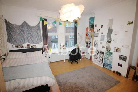 5 bedroom house to rent - Photo 2