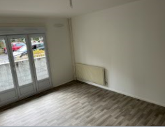 Appartement T3 avec balcon refait à neuf dans résidence sécurisée à Im - Photo 5