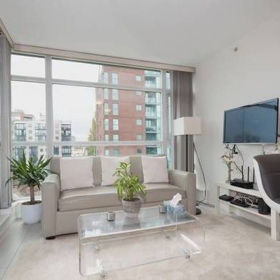 Pet Friendly - 1 Bed 1 den 1 bath Downtown Stanley Park English bay - Photo 1