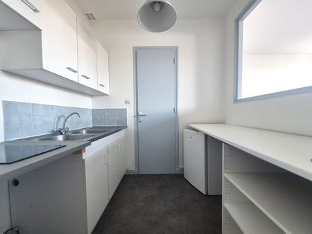Location Appartement 2 pièces 39m² ROUBAIX 59100 - Photo 5