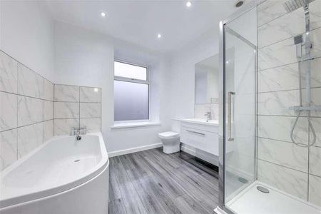 Burnley Road East, Waterfoot, Rossendale, BB4 - Photo 5