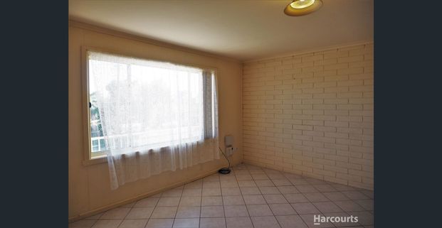 Convenient Town Centre Living. - Photo 1