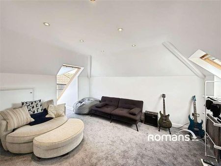 Bethune Court, Chapel Lane, High Wycombe, HP12 - Photo 5