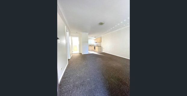 Comfortable 2BR Unit conveniently located in North Albury - Photo 1