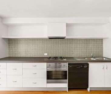 21/321 Chapel Street, Prahran. - Photo 3