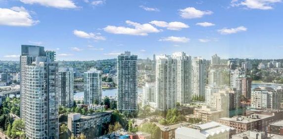 2 bed 2 bath - Yaletown - Photo 2